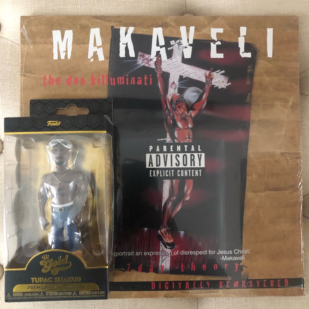 RARE TUPAC ALBUM w/TUPAC RESURRECTION BOOK and FREE TUPAC FUNKO